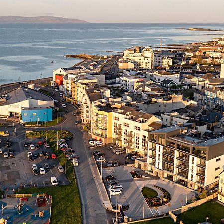 Shoreline Apartments Galway Buitenkant foto