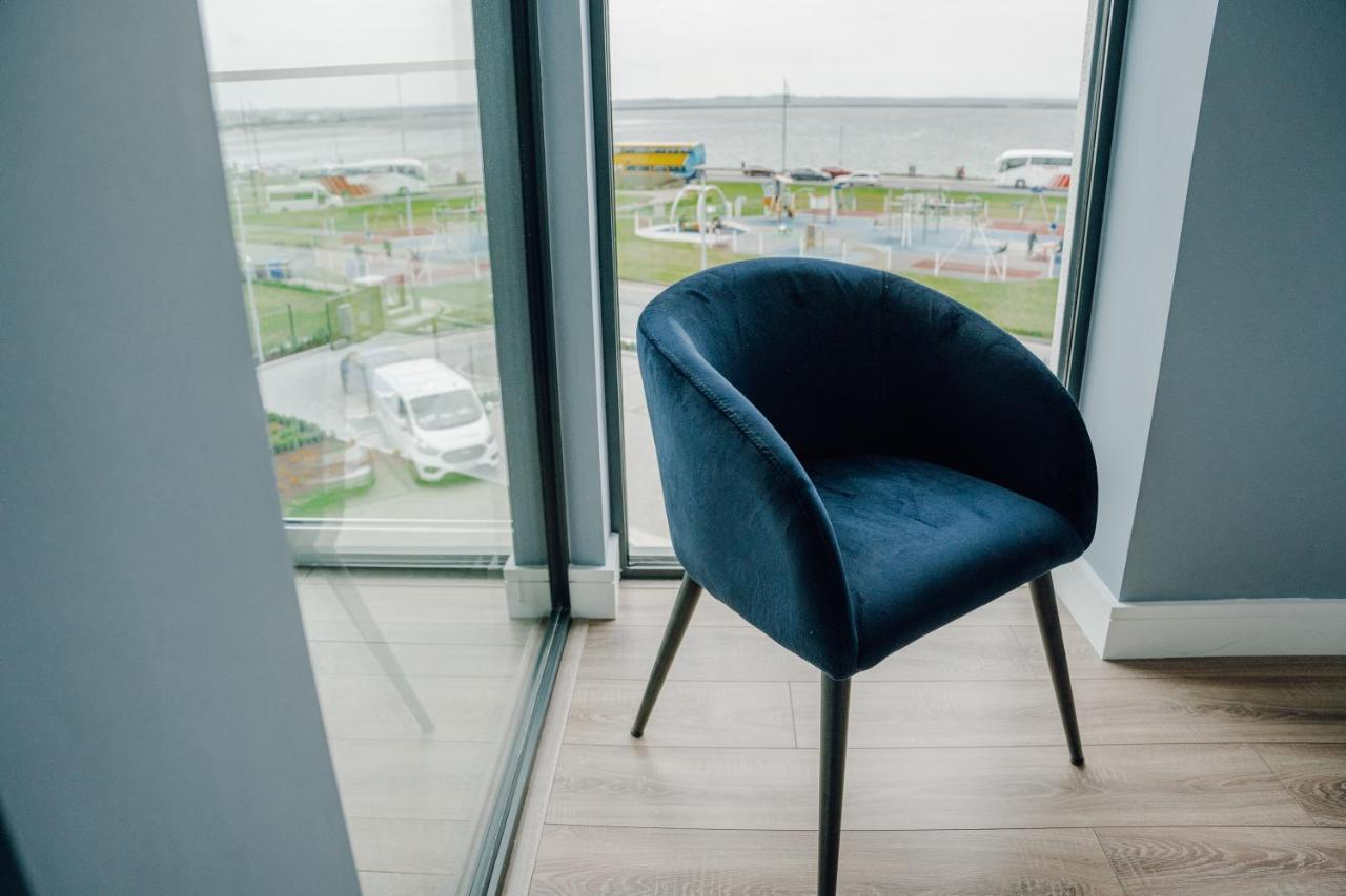 Shoreline Apartments Galway Buitenkant foto